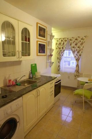 Vitan mall cu boiler etaj 4 - Fotografie 4