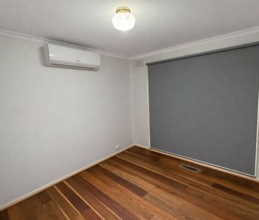 Modern Comfort in Prime Endeavour Hills Location � Split Systems in... - Photo 4