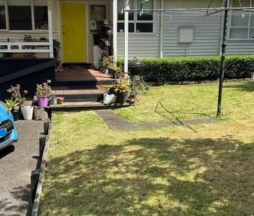 Delightful 3 Bedroom Home - Photo 5