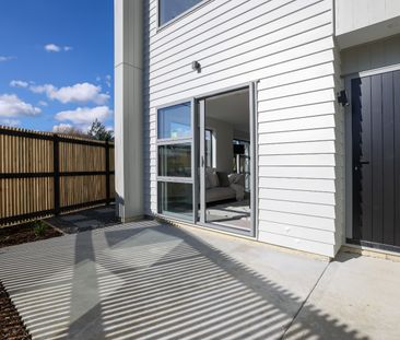 Brand New in Wainui - Photo 2