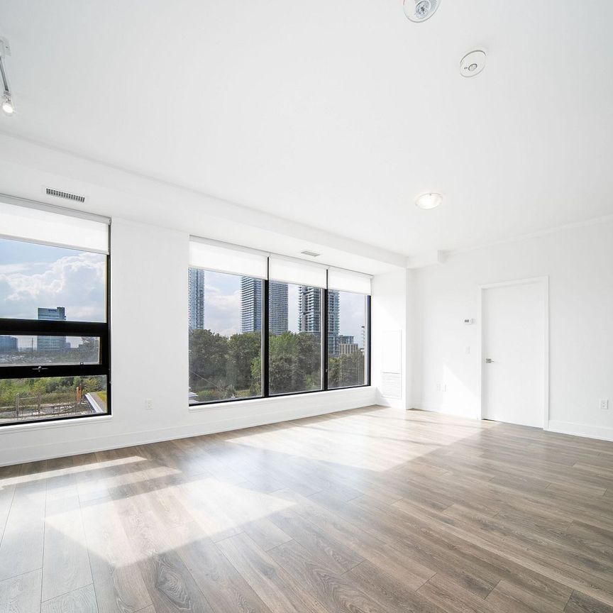 For Lease - 2916 Highway 7 N/A Unit# 309, Vaughan, Ontario - Photo 1