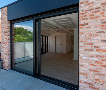 Nieuwbouwappartement met zeer ruim terras - Photo 3