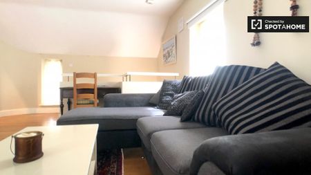 Chic studio apartment for rent in Killiney, Dublin - Photo 3