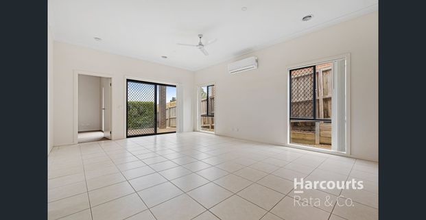 Stunning Family Home in Unbeatable Location! - Photo 1