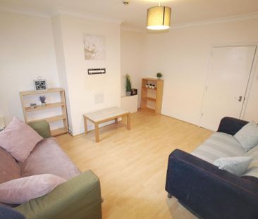 4 bedroom house share to rent - Photo 1