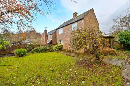 2 bedroom detached house to rent - Photo 3