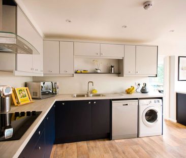 Superb and Spacious Eco-friendly house with fantastic communal spac... - Photo 4