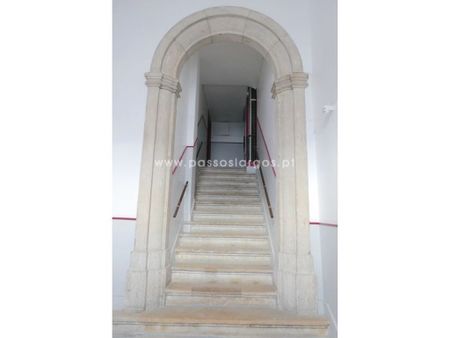 5 room luxury Flat for rent in Lisbon, Portugal - Photo 2