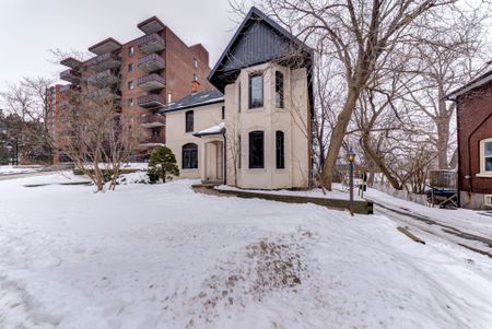 For Lease - 167 Collier Street Unit# 2, Barrie, Ontario - Photo 3