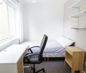 5 bedroom house share to rent - Photo 3