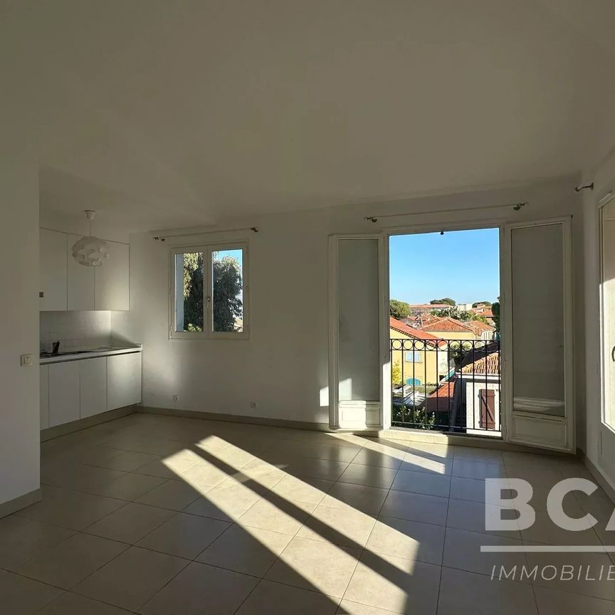 Location Appartement 3 pièces 70m² ST JEAN CAP FERRAT 06230 - Photo 1