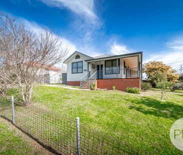 132 Macleay Street, Mount Austin, NSW 2650 - Photo 4