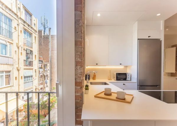 Carrer de Sant Pere Màrtir, Barcelona, Catalonia 08012