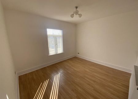 Barrows Lane, Birmingham B26 3BD - Photo 2