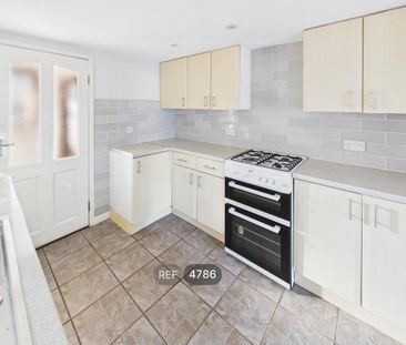 2 bedroom property to rent - Photo 4