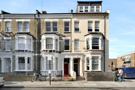 Gratton Road, Brook Green, W14, London - Photo 3
