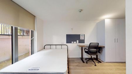 Studio to rent - Photo 4