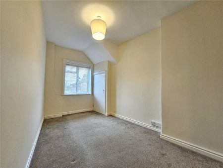 3 bedroom apartment to rent - Photo 5