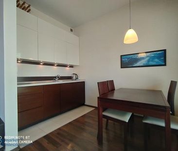 Warszawa, Ursynów, Kabaty, Wąwozowa - Photo 3