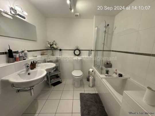 2 bedroom property to rent in St Neots - Photo 1