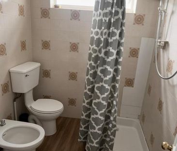 1 bedroom in a house share to rent - Photo 6
