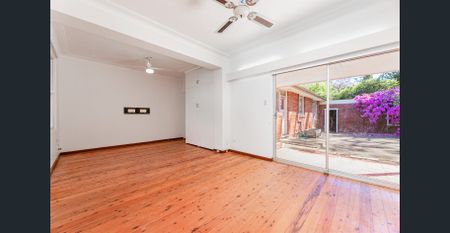 Cul-De-Sac Family Home - Photo 4