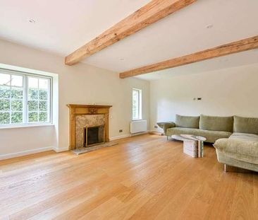 Fairway, Gu, Merrow, GU1 - Photo 1