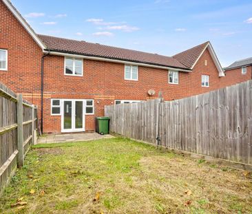 2 bedroom terraced house to rent - Photo 3