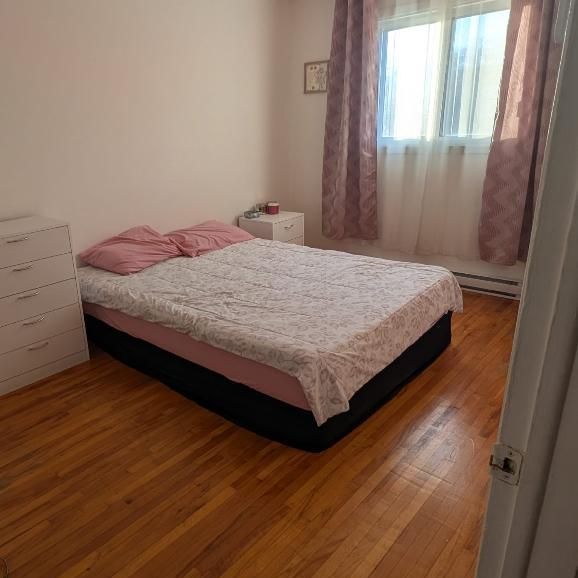 Triplex - Photo 1