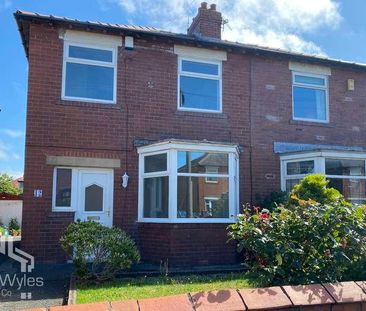 Forshaw Avenue, Lytham St Annes, Lancashire, FY8 - Photo 4