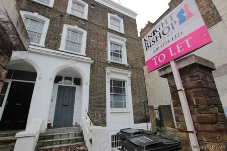 3 bedroom property to rent in London - Photo 5