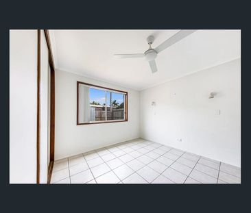 Coastal Living in a Prime Mount Coolum Location - Photo 5