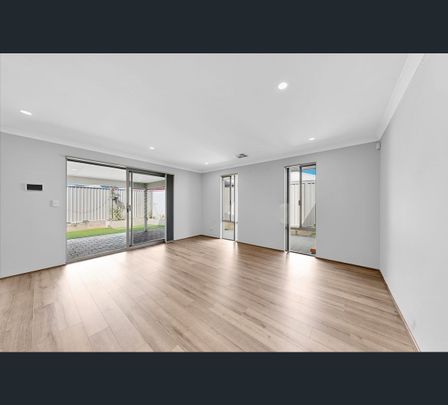 6 Mcgiffen Avenue, Alkimos, WA 6038 - Photo 1