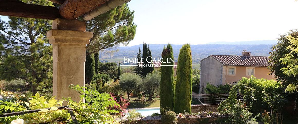 Au coeur du Luberon maison de village avec piscine - Photo 1