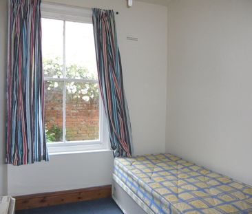 2 Bed Student Accommodation - Photo 1