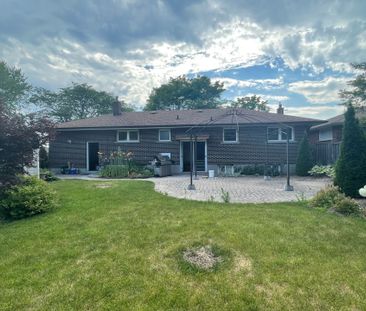 For Lease - 463 Elizabeth Street, Oshawa, Ontario - Photo 6