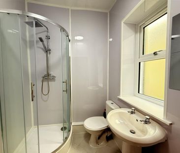 4 Eldon Terrace - Photo 1