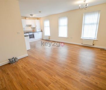 2 bedroom flat to rent - Photo 1