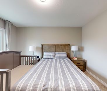 For Lease - 107 WESTRA Drive Unit# 48, Guelph/Eramosa, Ontario - Photo 3