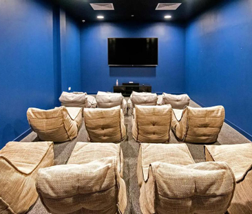 1 bedroom in a flat share to rent - Photo 5