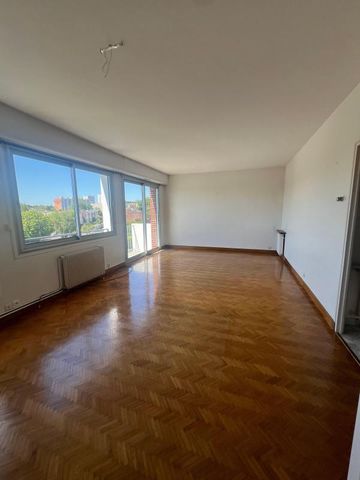 Location Appartement 4 pièces 94m² AMIENS 80080 - Photo 3
