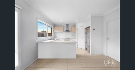 Modern Family Living in Prestigious Saltwater Coast Estate - Photo 5