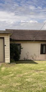 7 First Avenue North Warrawong - Photo 4
