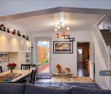 3 bedroom terraced house to rent - Photo 6