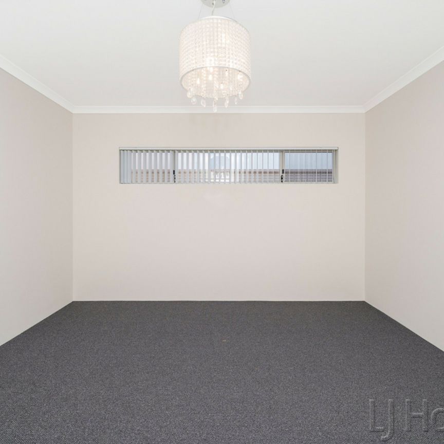 4 Bedroom Home - Photo 1