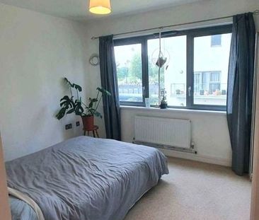 Room in a Shared Flat, Werner Court, E3 - Photo 4