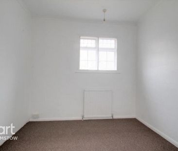 2 bedroom maisonette to rent - Photo 4