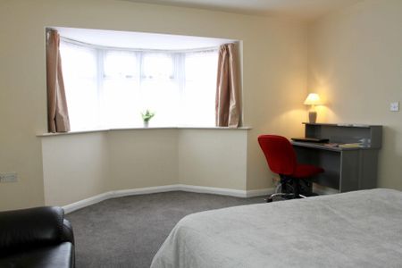 Kimberley Road (4 bed) - Photo 5