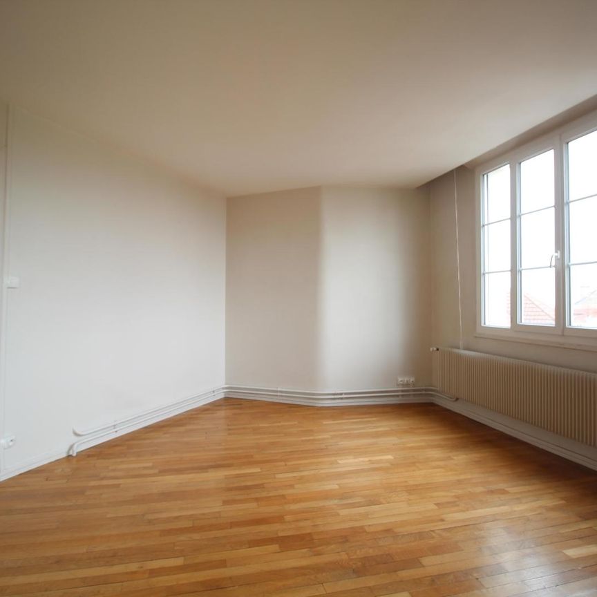 Location Appartement 4 pièces 86m² DIJON 21000 - Photo 1
