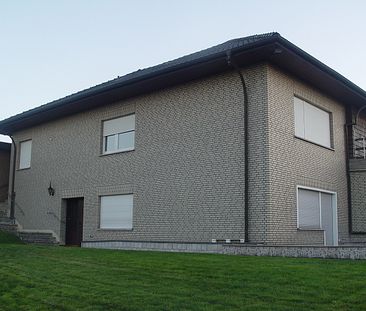 Gepflegte Wohnung mit Terrasse - Foto 1